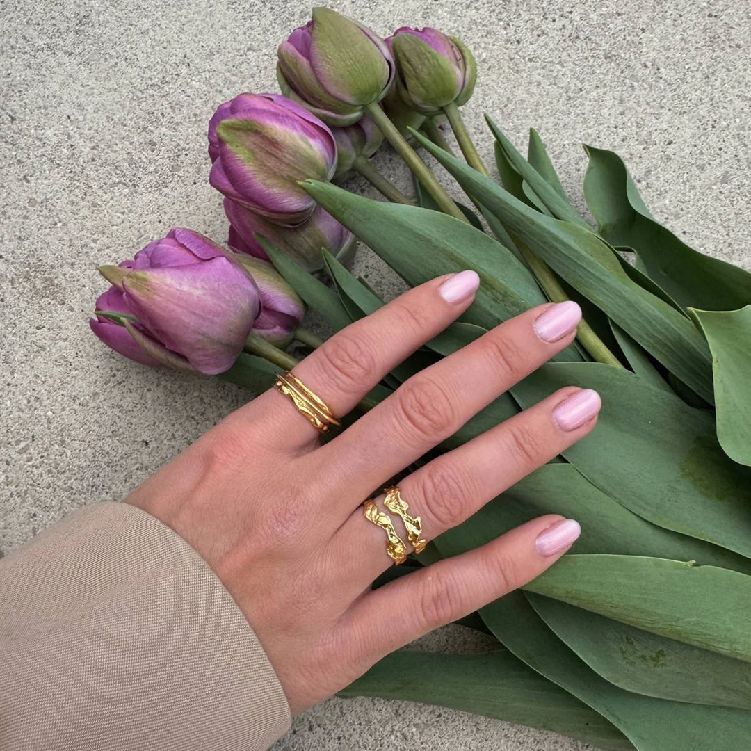 The Ripple Ring